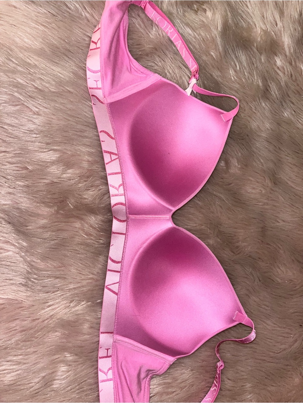 Victoria's Secret Pink Satin Molded T-Shirt Bra